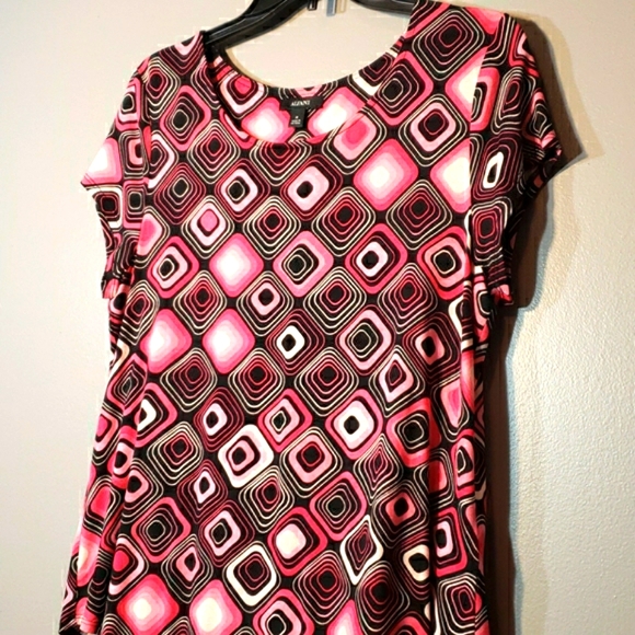 Alfani printed short sleeve top - Picture 4 of 4